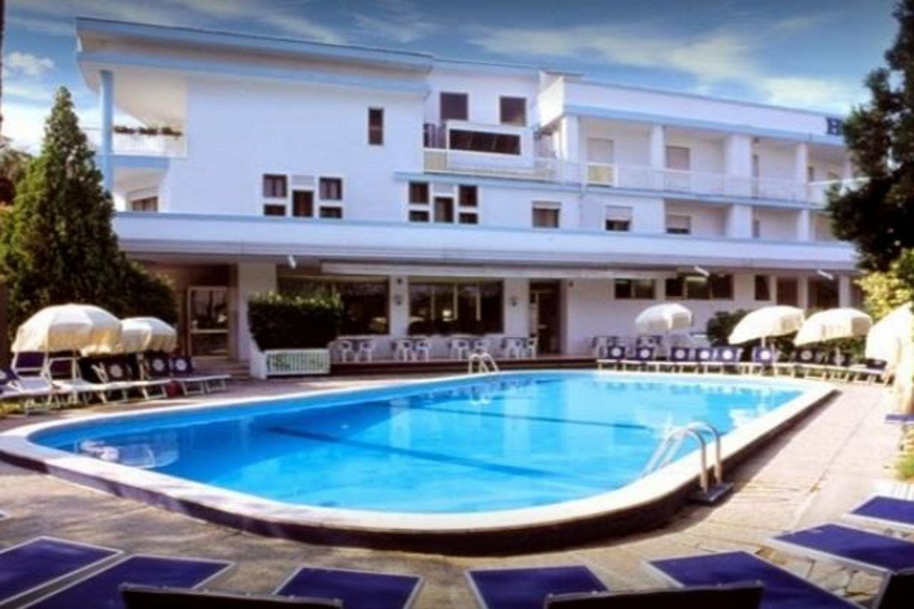 Family Hotel Alexander - Azzurro Club Lido di Jesolo Luaran gambar